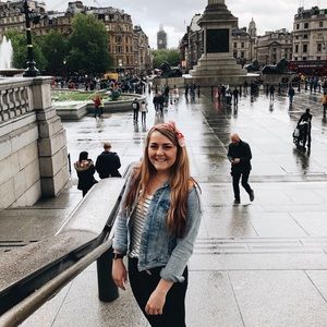 Meet your Posher, Aimee